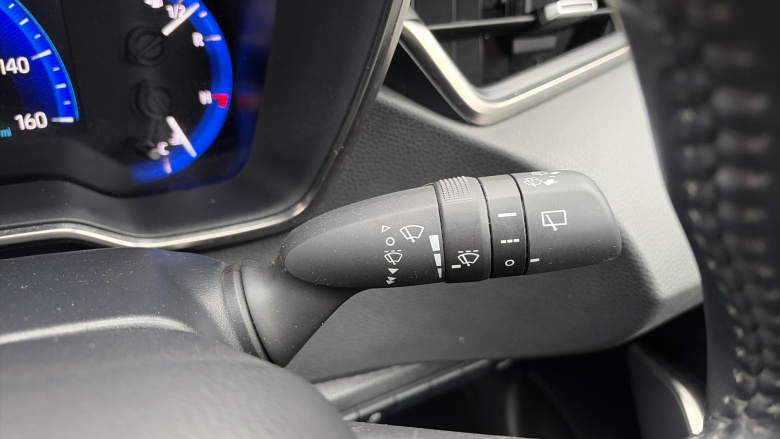 Toyota Corolla 1.8 VVT-i Hybrid Icon 5dr CVT Hybrid Hatchback